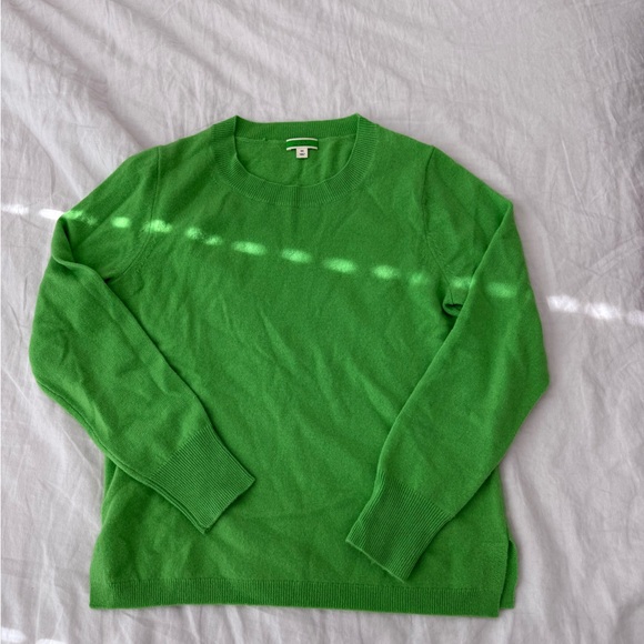 J. Crew Green Crewneck 100% Cashmere Sweater - Picture 3 of 3